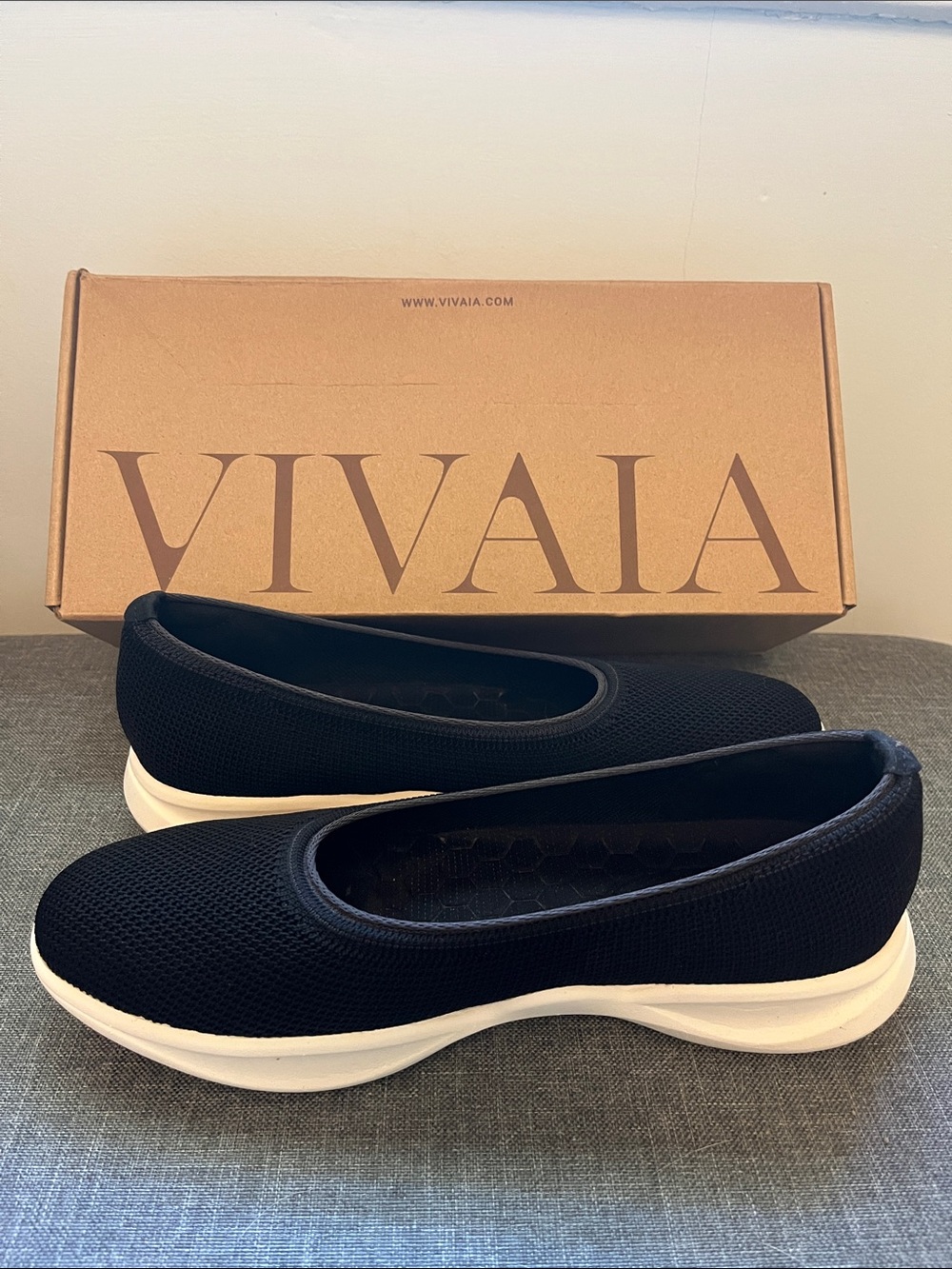 VIVAIA Izabella Walker Pro Hybrid Black Ballet Flat - Size 7.5 US